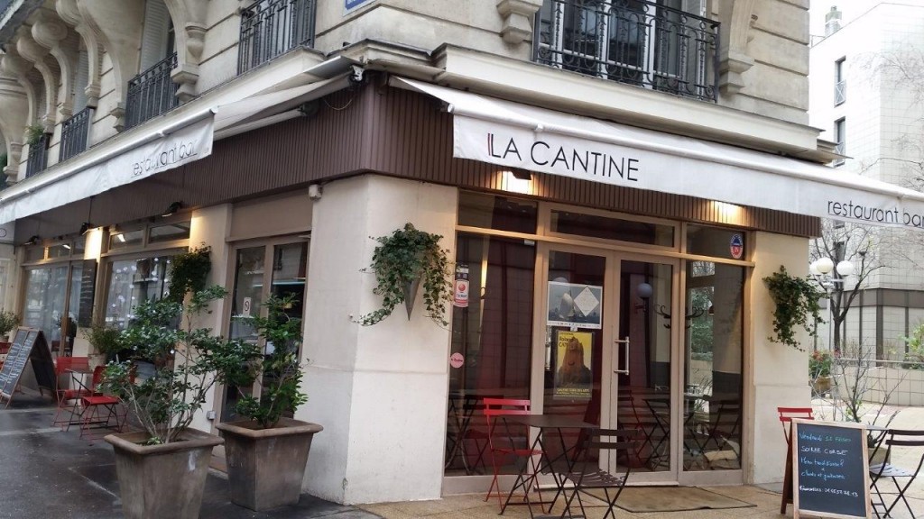 La cantine