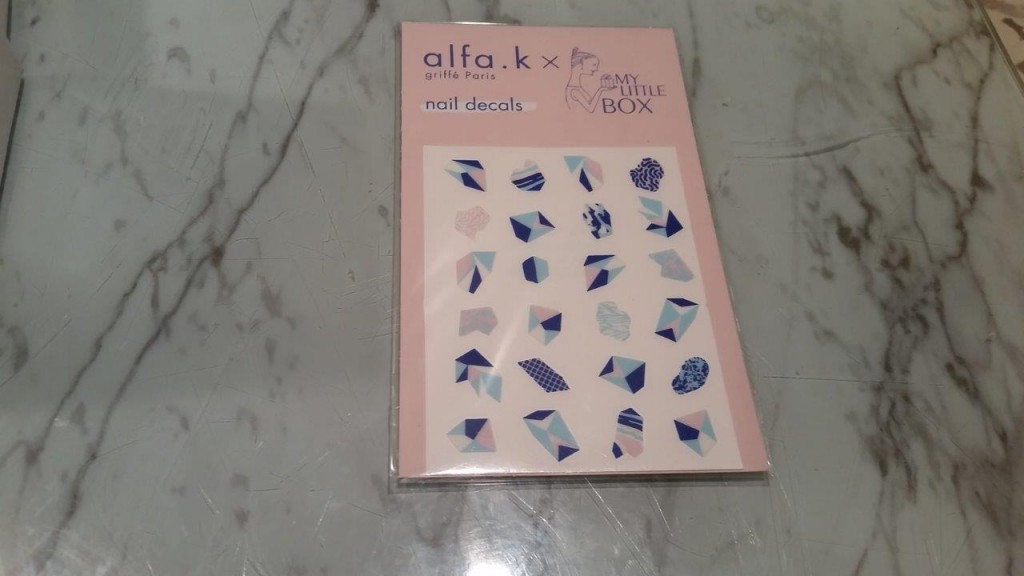 Planche de stickers pour ongles Alfa-K