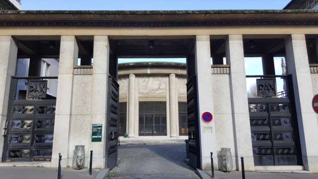 Entrée du cimetière de Passy