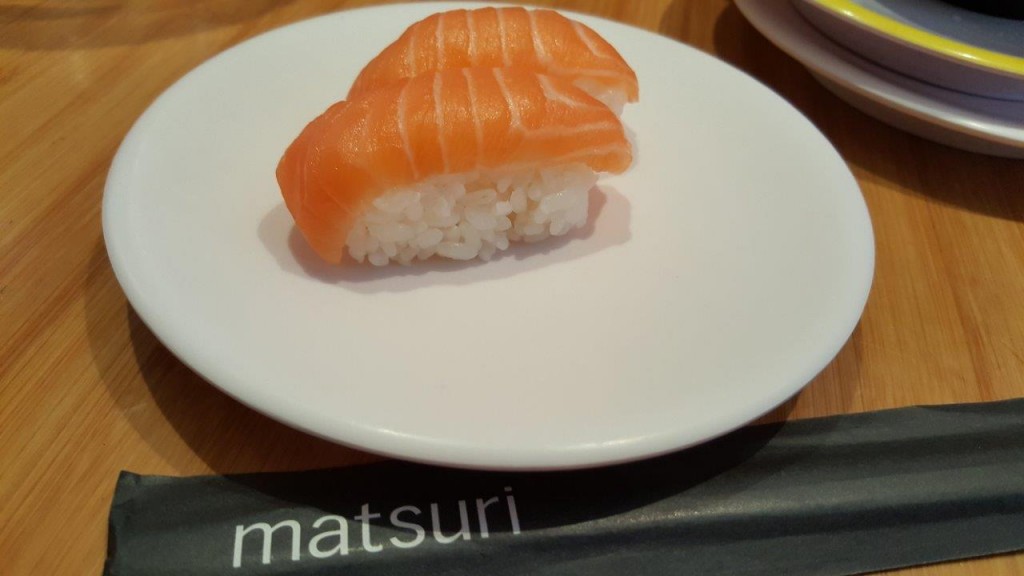 Sushi saumon