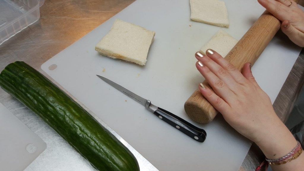 mini-roulé basilic fromage frais et jambon blanc