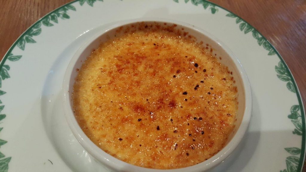 Crème brûlée à la vanille de Madagascar