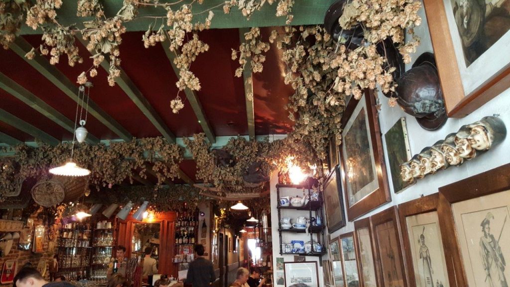 Intérieur de L'estaminet Chez la Vieille à Lille