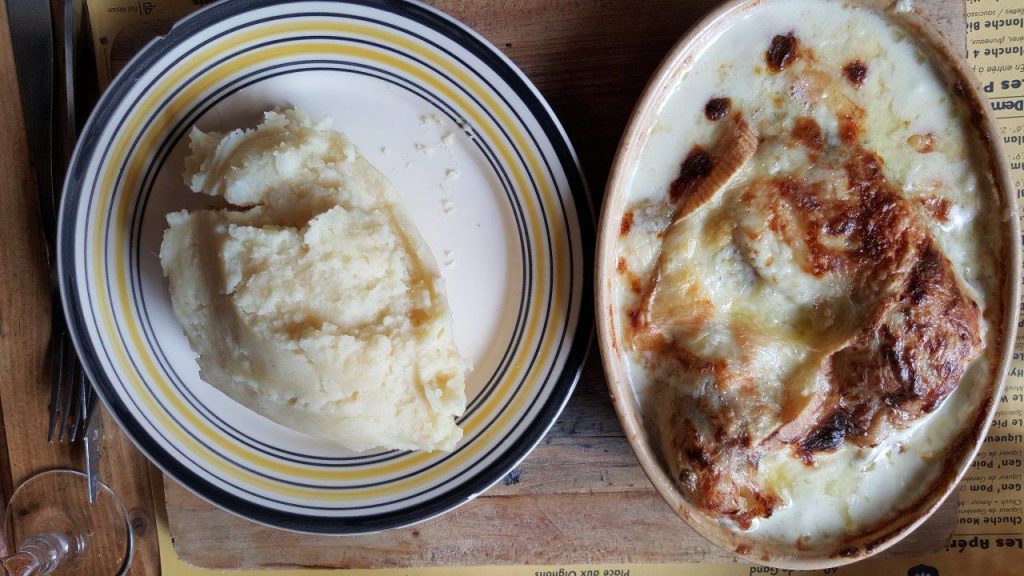 Poulet aux Maroilles : grosse Cuisse de port cuisinée et gratinée au Maroilles 