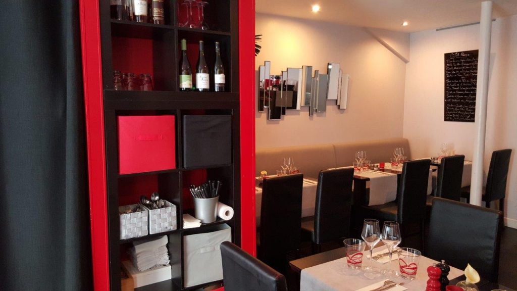 Intérieur du restaurant O Fil Rouge