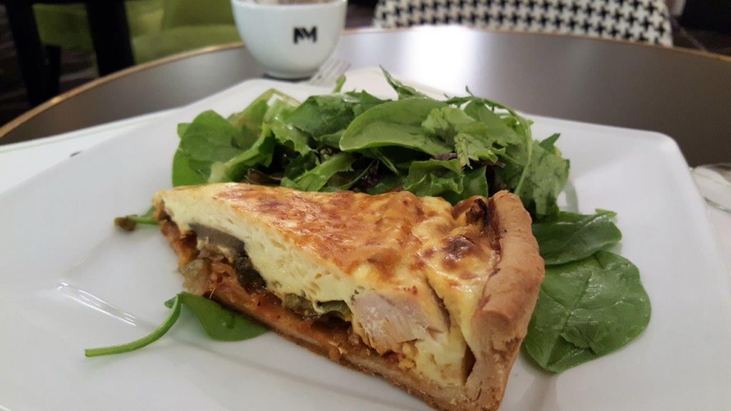 Quiche au poulet et légumes du soleil