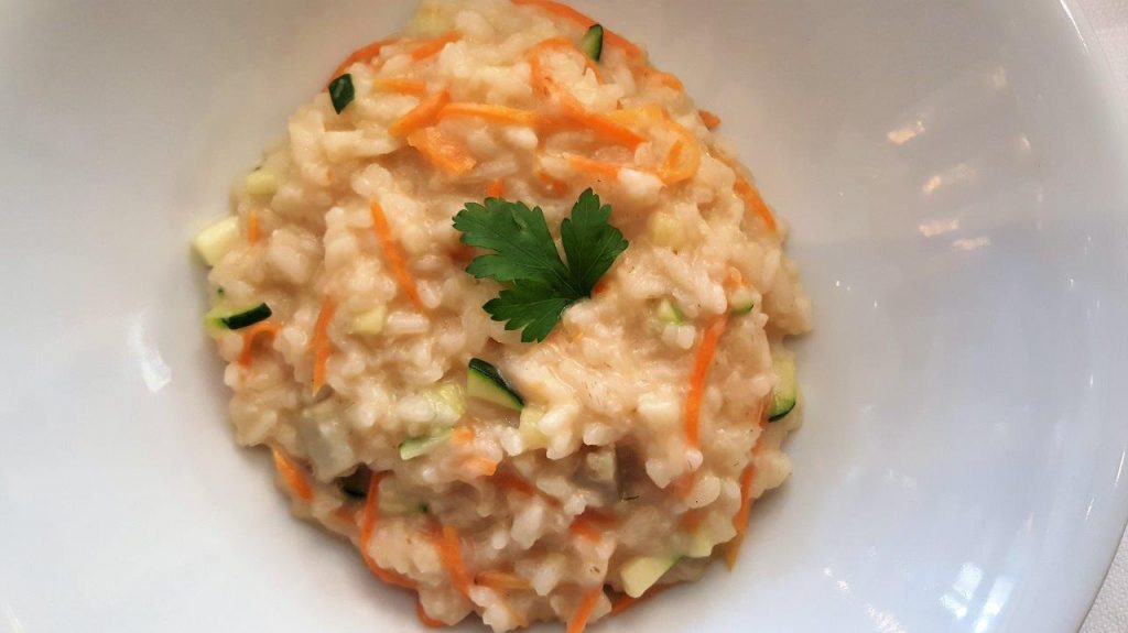 Risotto aux artichauts, petits légumes et parmesan (menu enfant)
