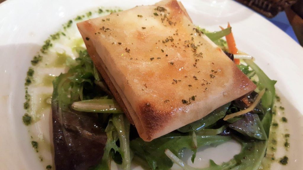Brick de chèvre au miel, romarin et citron confit 
