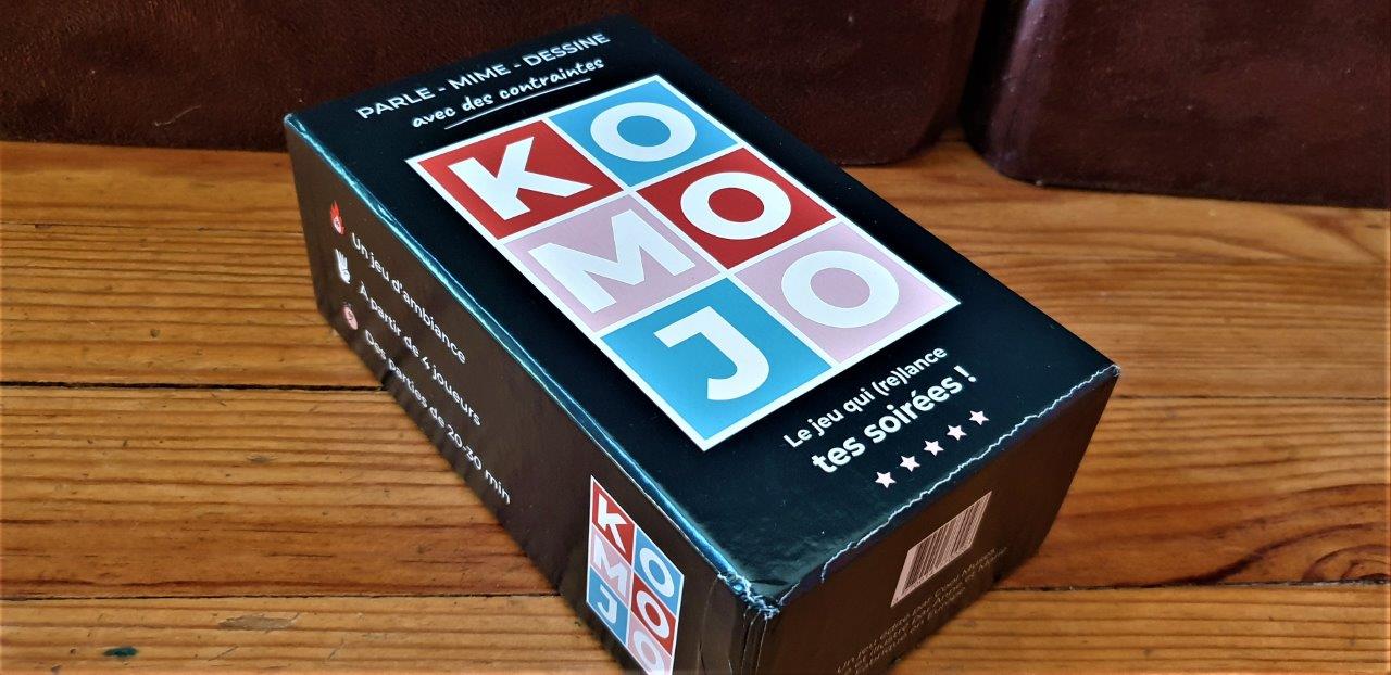 Komojo - Jeu de société Ambiance, Fun, Soiree - Jeu de Cartes Entre Amis ou  en Famille - Parle, Mime, Dessine avec des contraintes folles : :  Jeux et Jouets